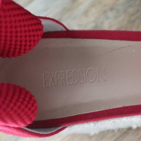 EXPRESSION Wedge Sandals - Picture 7 of 7